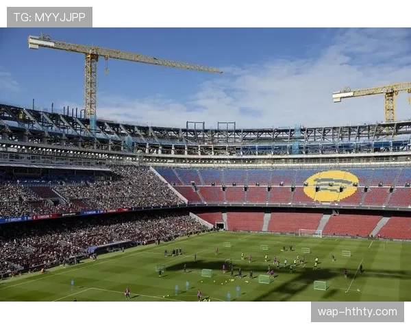 现场直击：诺坎普响起嘘声，因巴萨一次区域防守漏人导致客场进球